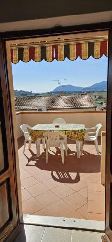 2 bedrooms, 3 beds