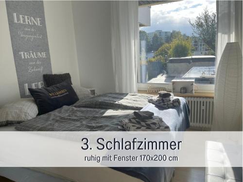 PENTHOUSE - 3 Schlafzimmer- sonnige Dachterrasse -Whirlpool & Alpenblick - Perfekt für Romantik oder Familienurlaub mit Kind, Hund willkommen - by FerienWohnenAmSee -, Überlingen (foto 4)