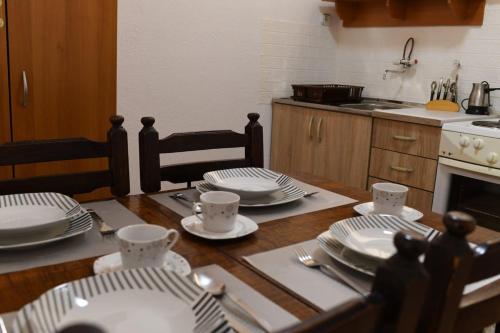 Cozy Garden Villa in Prizren in ออร์ตาคอลล์
