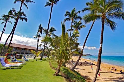 Amazing Honokowi Maui Beach condos in Lahaina