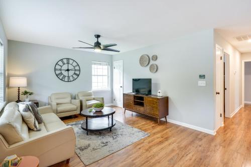 Cozy Vacation Rental about 2 Mi to Downtown Durham! in Durham, USA