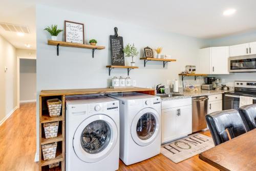 Cozy Vacation Rental about 2 Mi to Downtown Durham! in Durham, USA