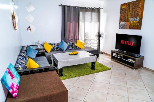 타가주 Spacious lux Apt, Pool, Sea View & Large Terrace 4성급 싱글룸 스위트룸