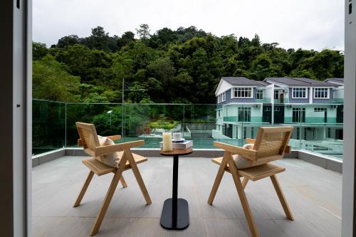 Balcony/terrace, La Ferringhi Villa - Tropical Collection, by ALV in Batu Ferringhi