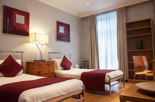 12 London Street Apartments - image 9