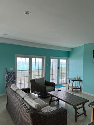 Facilities, Anna's Hidden Gem Waterfront in Farmer's Hill