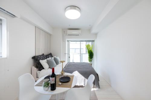 LIVCITY Kinshicho 902, Tokyo