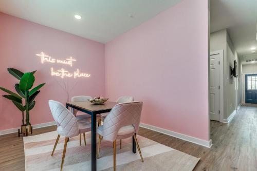 Glam luxury lifestyle within Houston! Glam luxury lifestyle within Houston!