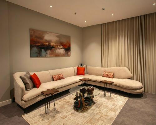 شقة مودرن في برج مفتاح ذكي خلف برج رافال Upper modern apartment in Intelligent Entry, Rijád (fotografie 3)