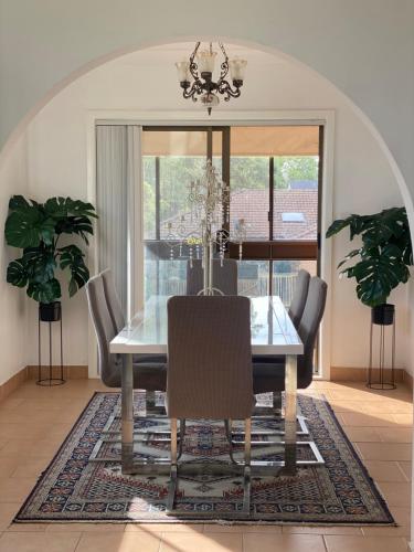 Bradburry Room in แคมป์เบลทาวน์