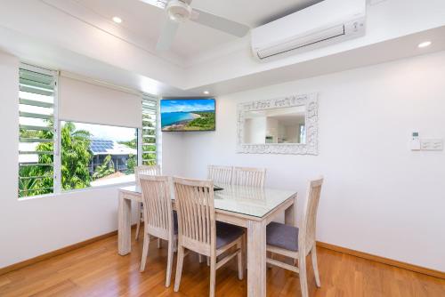 One-Bedroom Apartment with Pool View room in Verandahs Boutique Apartments