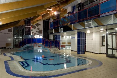 Úszómedence, Hotel Przedwiosnie in Maslov