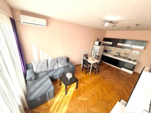 Lovely City Center 1BD, 1BT Apartment · Sofia