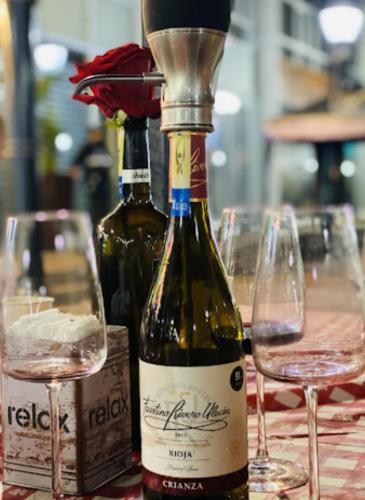 Depa en Bellini, frente al the point