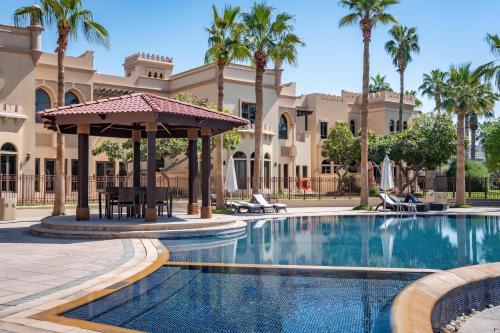 Samaya Holiday Homes - Luxury Villa Pool - Beach Access & Fishing Zone, Dubai
