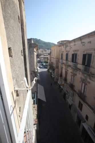 Al vecchio castello Room Type - Two Adjacent Rooms with Private External Bathroom with sea view