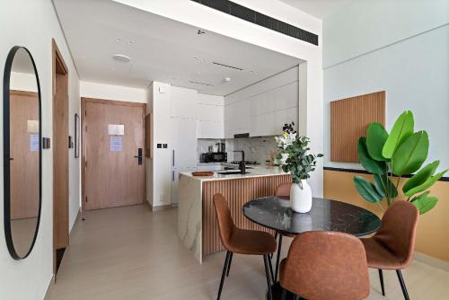 Silkhaus Classic 1BDR Apartment in Binghatti House, Dubái (foto 9)