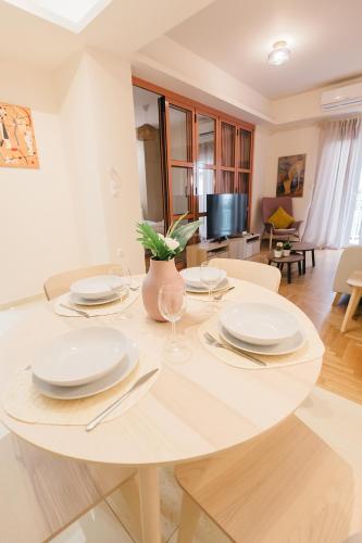 Cozy koukaki apartment, Афины (фото 9)