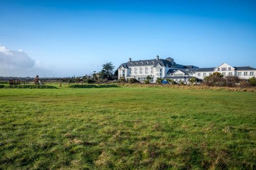 Restorāns, Garryvoe Beach Homes in Garryvoe