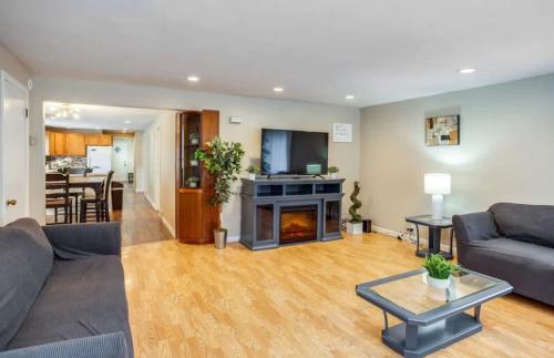 Centric Ranch in South ave by Downtown UofR Airport