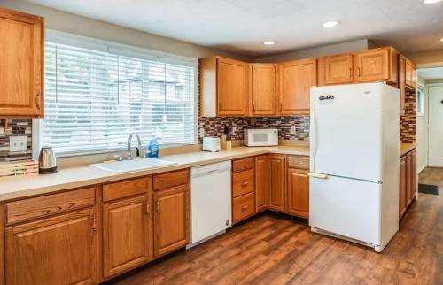 Centric Ranch in South ave by Downtown UofR Airport, Rochester (Foto 3)