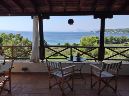  Villa Bouboule in Vromolimnos
