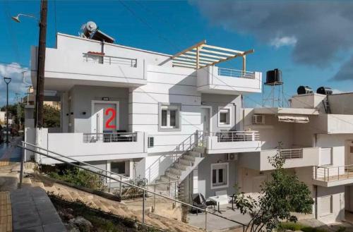 Avra 2 modern aprt by the sea in Arkalochori