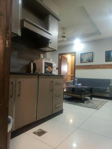 Pine Apartments Civic center bahria town Islamabad in ราวัลปินดี