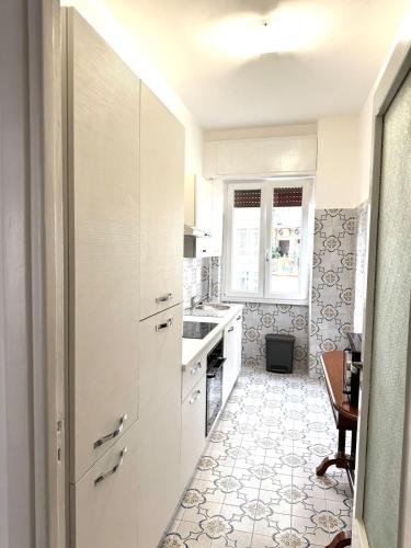 Piramide-Ostiense Two Bedroom Apartment, Rome (photo 7)