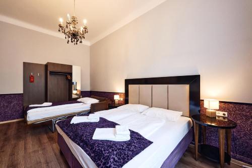 Hotel Pension Baron am Schottentor - image 5