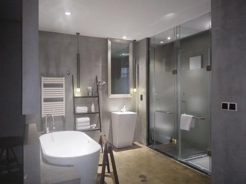 西安春秋舍设计师酒店(半坡国际艺术区) 西安春秋舍设计师酒店(半坡国际艺术区)