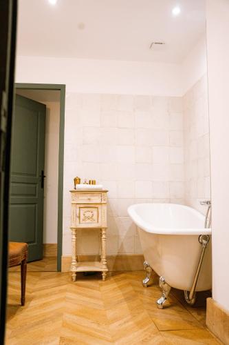 Facilities, Maison Gaspard - Suites et appartements de charme a Saumur in Saumur Town Center