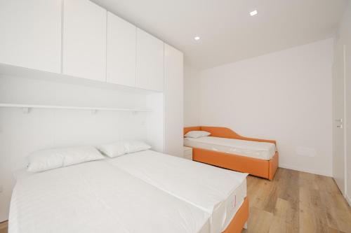 Wave Island Sange C4