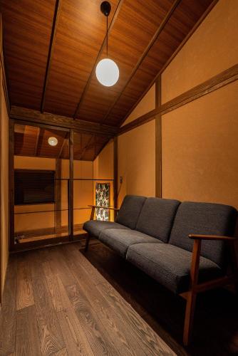 Two-Bedroom Townhouse image 10