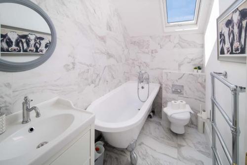 Solent View apartment in Cowes West and Gurnard