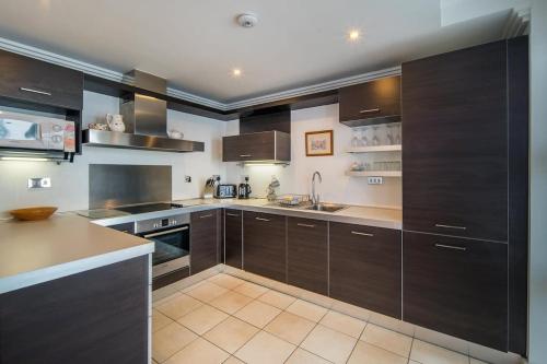 Coastal View Apartment in Cowes Medina
