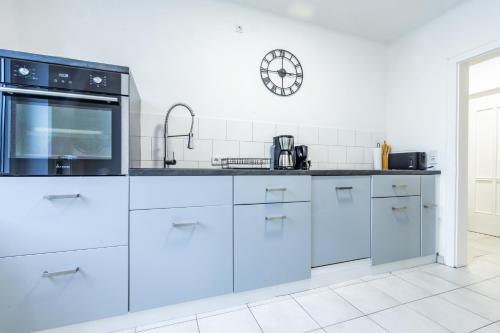 Zentrale 3-Zimmer Wohnung mit kostenlosem Parkplatz, Bielefeld (fotografie 10)