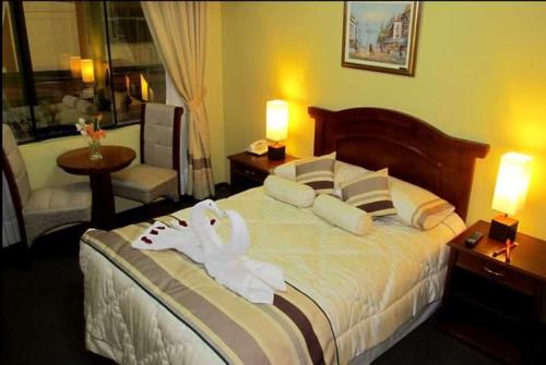 Hotel Grand Cesars - Photo 2