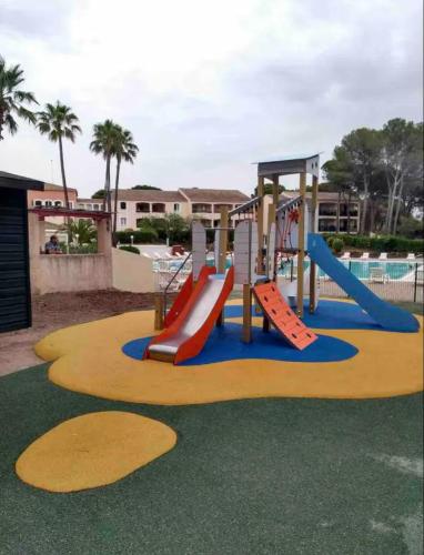 Domaine Valescure St Raphael Piscine Golf near Les Pins Parasols
