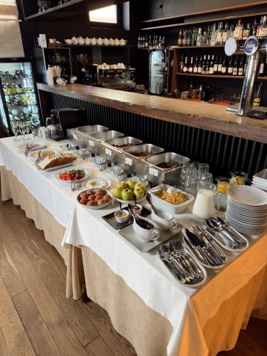 อาหารและเครื่องดื่ม, NeboS Hotel & Restaurant in อิวาโน-ฟรานคิฟสก้า