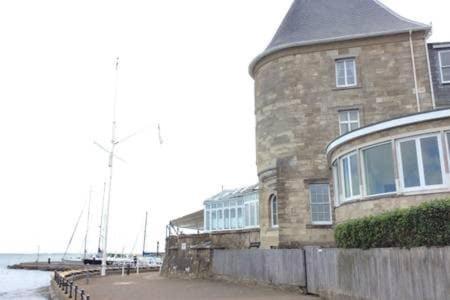 The Watch House in Norra Cowes