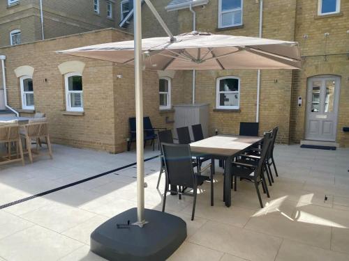 Coach House, Cowes in Cowes West and Gurnard