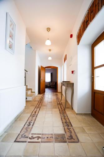 Hotelli välisilme, Tokaj Nobilis Udvarház (Tokaj Nobilis Udvarhaz) in Bodrogkeresztúr
