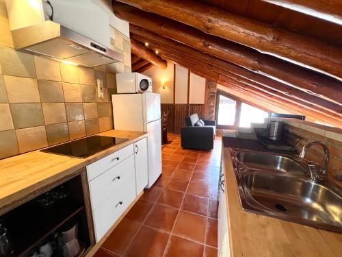 Konyha, Apartaments Terraferma - L'Amfitriona in Soriguera