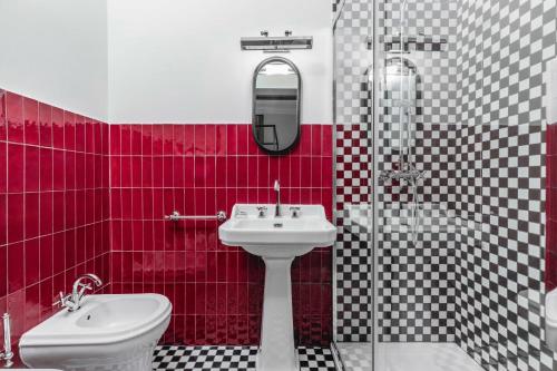 Voluta Suites Room Type - Deluxe Double Room