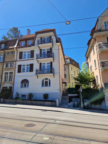 Exterior view, HITrental Riesbach Apartments in Ruschlikon