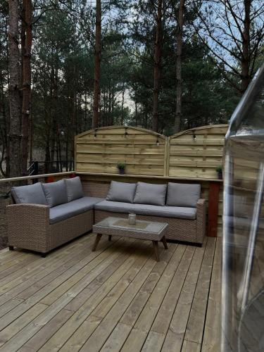Балкон, Kamieńczyk Glamp - pod Warszawą (Kamienczyk Glamp - pod Warszawa) in Вишкув