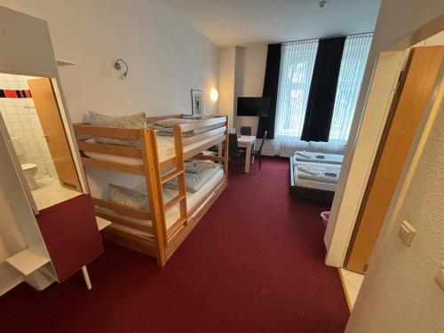 伯恩霍尔默霍夫普伦茨劳贝格酒店 伯恩霍尔默霍夫普伦茨劳贝格酒店