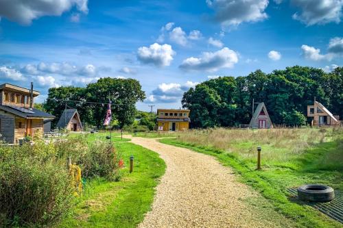 Aframe Tiny Home SILVA with private hot tub in Cowes South and Northwood
