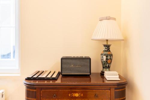 London Hues 2 Bedroom apartment - image 11